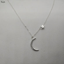 Load image into Gallery viewer, Moon Small Necklace